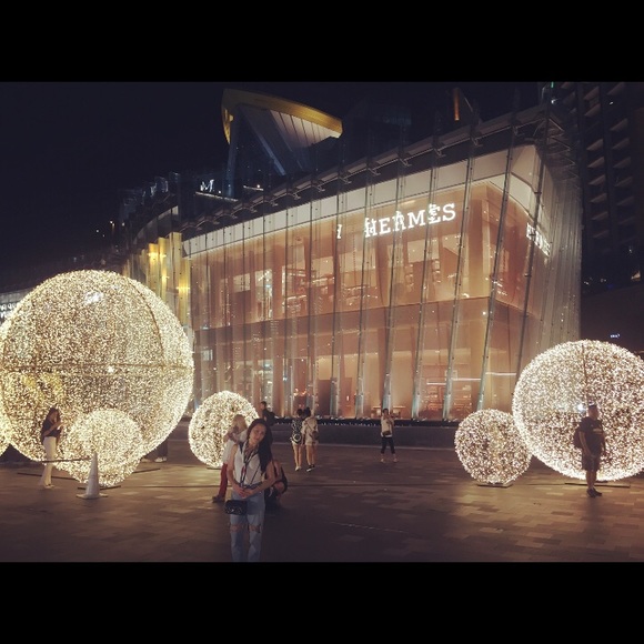 Meet your Posher, Amm - Picture 2 of 2